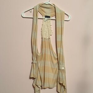 Wet Seal Cream Textured Sleeveless vest
